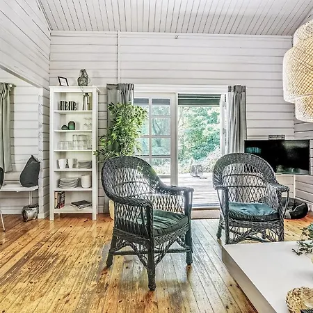 Two-bedroom In Casa de Férias Kruså